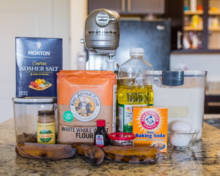 ISO 1600 | f/2.8 | 1/60 | 35mm