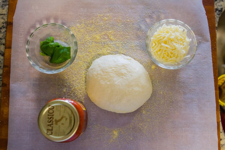 ISO 1600 | f/2.8 | 1/80 | 24mm