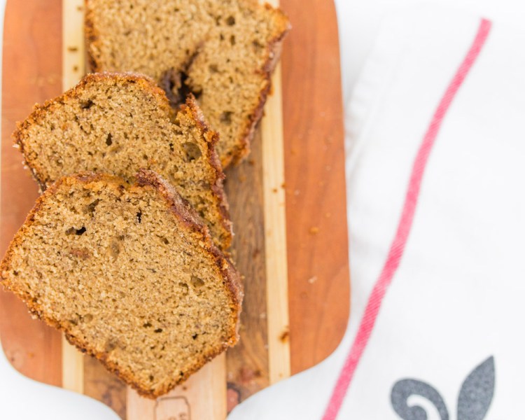 ISO 1600 | f/2.8 | 1/125 | 35mm