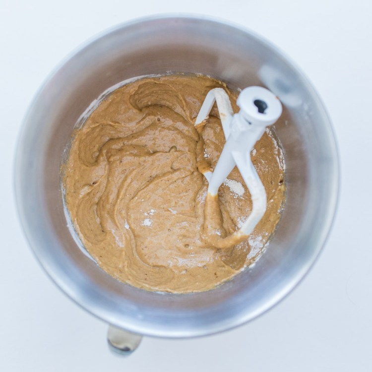 ISO 1600 | f/2.8 | 1/60 | 35mm