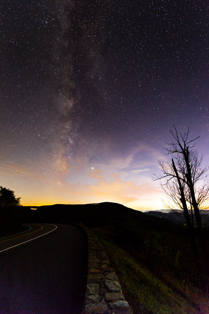 ISO 3200 | f/4 | 30s | 16mm